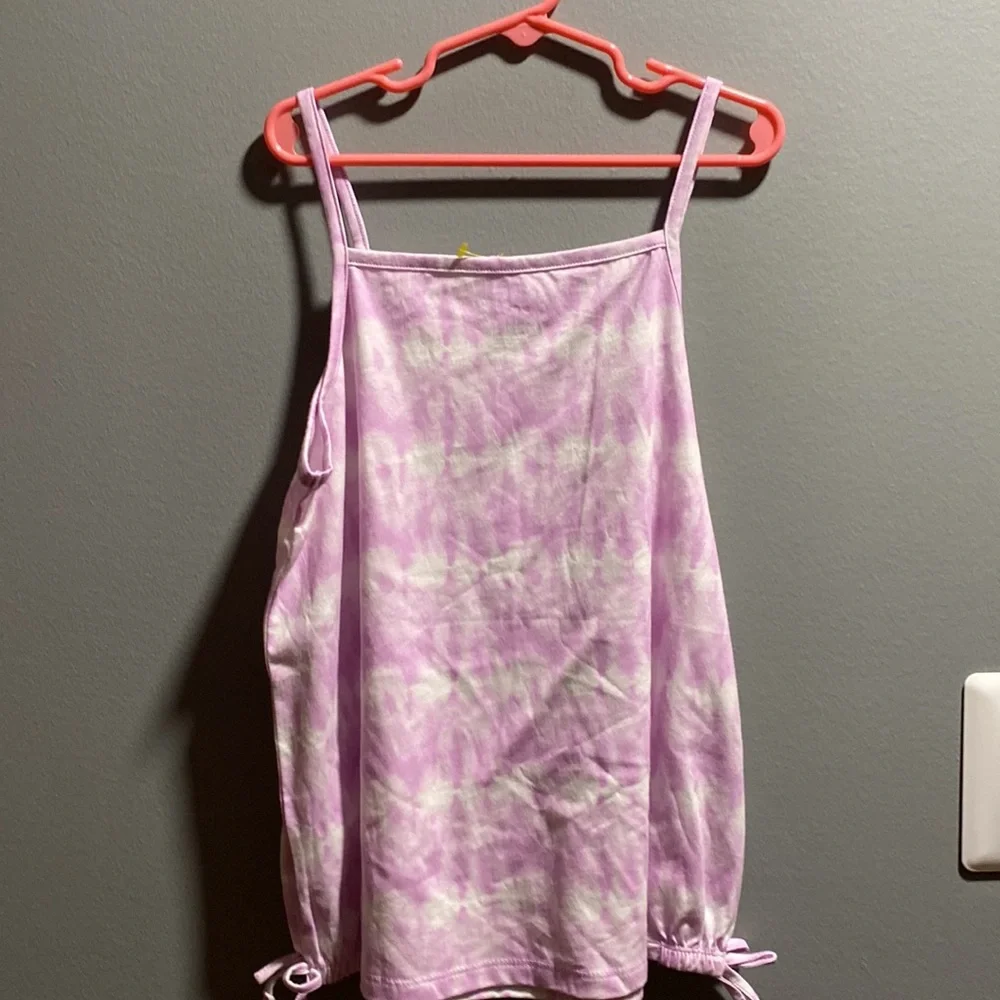 BRAND NEW YOUTH TANK SIZE 12! NWT. SMOKE FREE HOME. - Picture 3 of 3